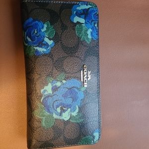 Full size Coach Wallet